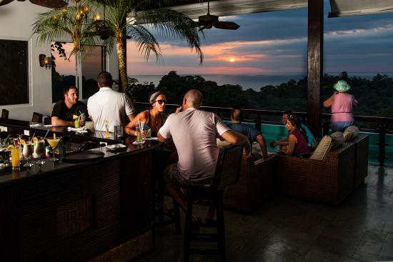 La Luna Restaurant at Gaia Hotel & Reserve